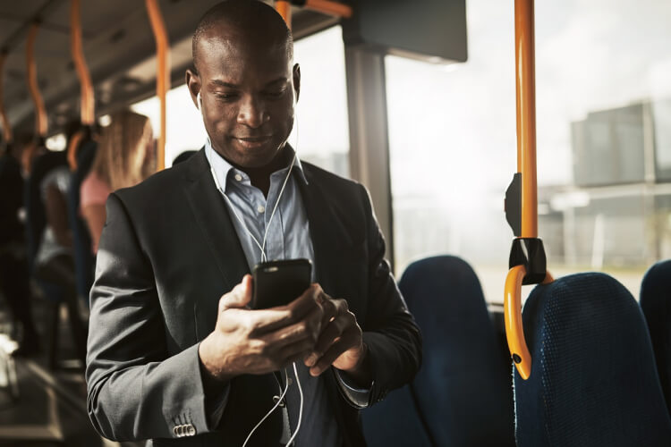 6 Ways to Make The Most of A Long Commute